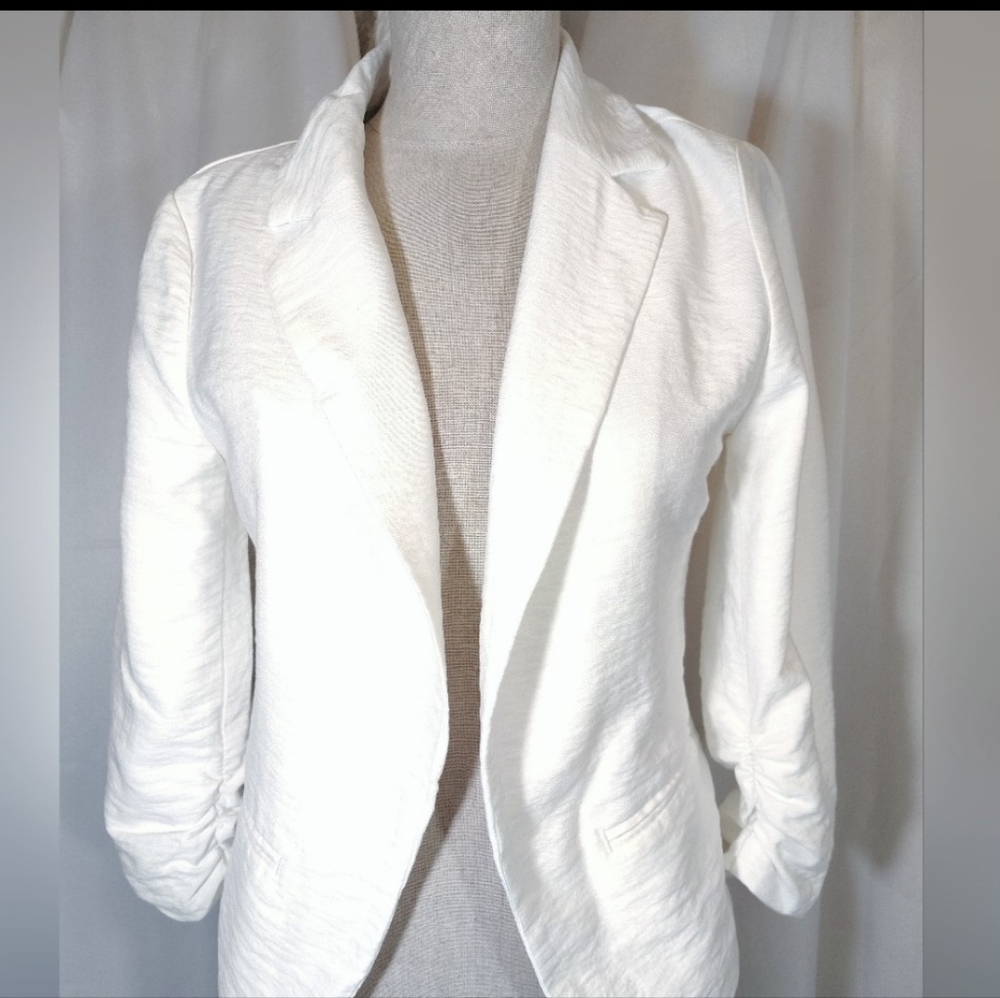 Candies Blazer Jacket, Open White, 3/4 Sleeve,  Pleated Sleeve Ends, Collar, M